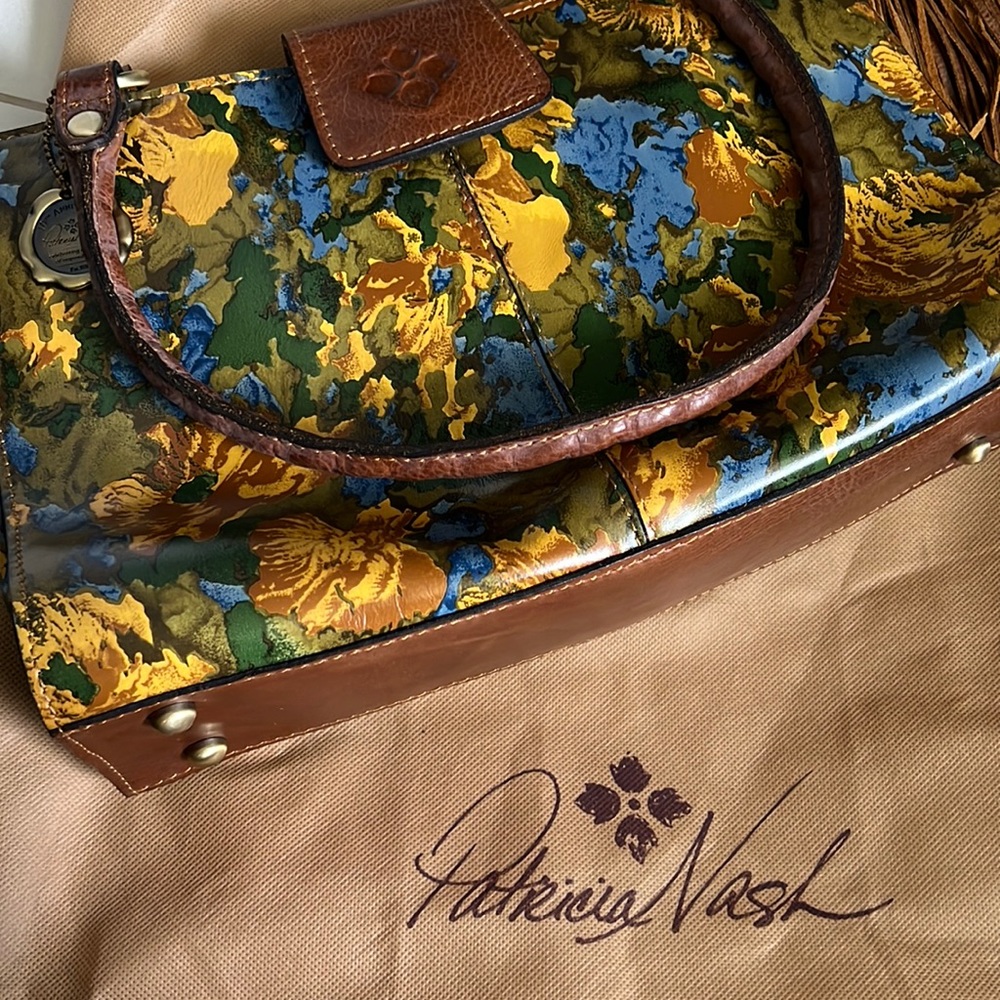 Patricia Nash Wildflower Handbag